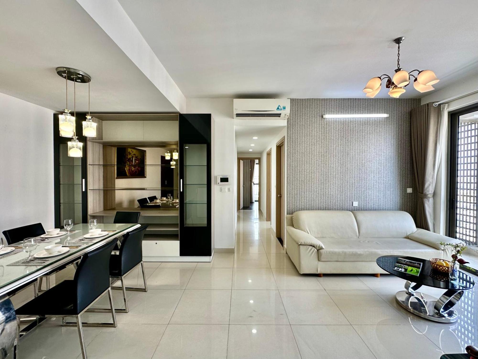 Căn hộ Soho - Central, 10mins To Benthanh Market, Buivien Street