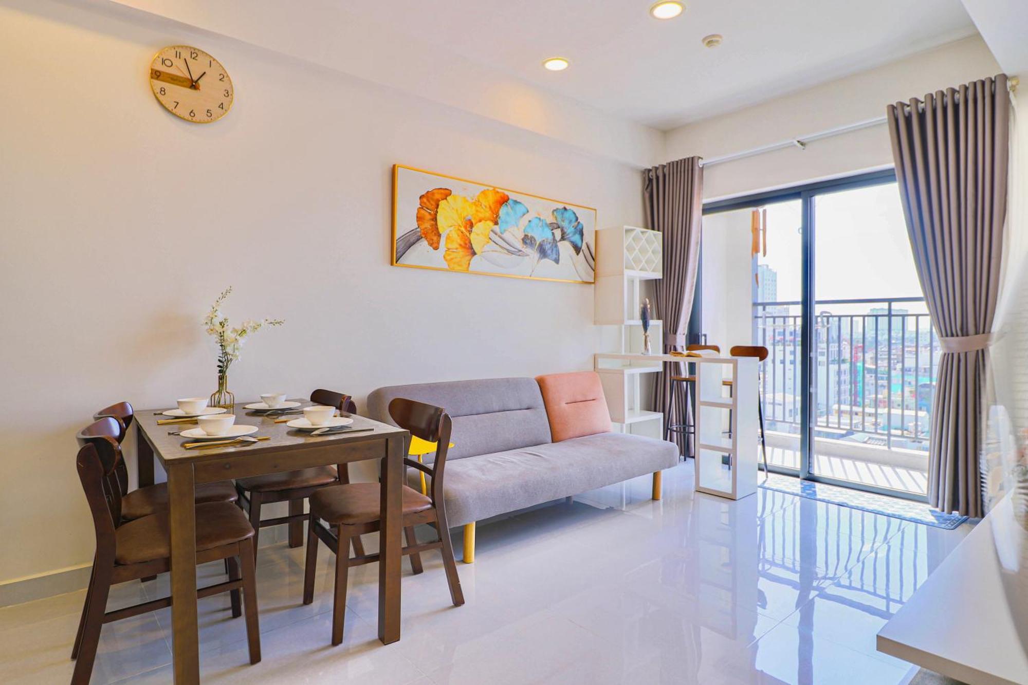 Căn hộ Soho - Central, 10mins To Benthanh Market, Buivien Street